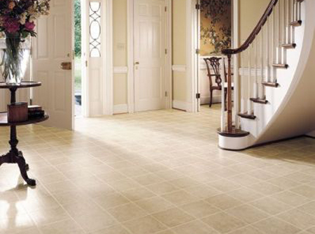 large entry way with tiled floor